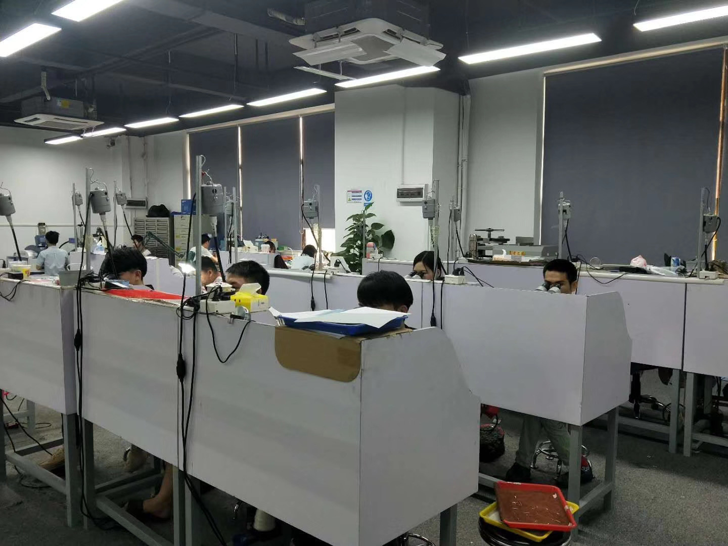 fabrique de bijoux