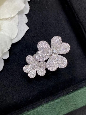 China Round Cut HK Setting Jewelry Luxury 8-10g Carat 18K Gold Diamond Ring