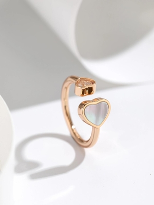 Luxurious Chopard Jewelry For Men And Women VS Clarity Unique Medium Design