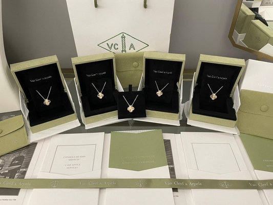 Luxurious Custom Brand Jewelry with Diamonds Holiday Style Necklaces and pendants