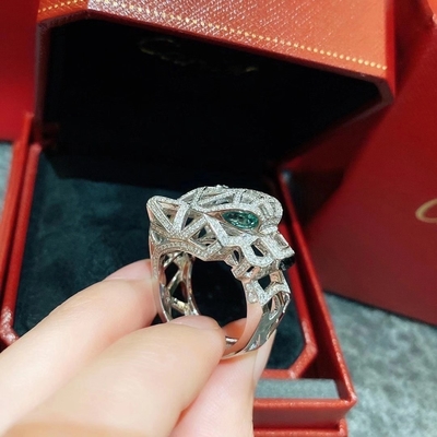 Replica Jewelry Brand Diamond Ring Tiger 18K Gold 1.18 Carat