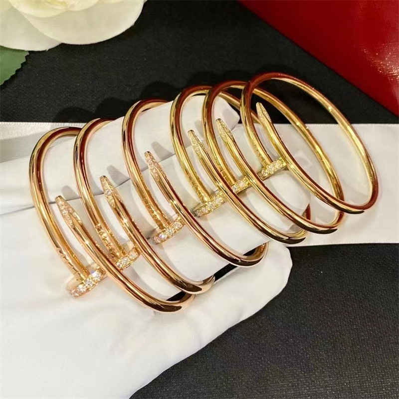 High Jewelry Brand Juste Un Clou Bracelet Rose Gold Diamond bracelet