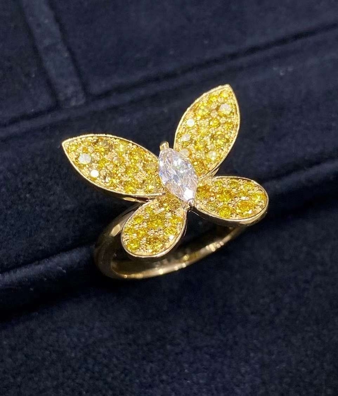 Excellent Symmetry 18K Gold Diamond Jewelry for Any Occasion at Paris Jewelry Shop