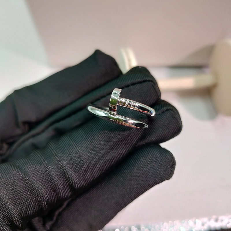 Juste Un Clou Ring, Classic Model 18k Gold Jewelry