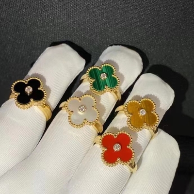 Bague de luxe vintage en diamant VCA en or jaune 18 carats 1 pièce