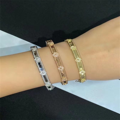 Or massif Custom Brand Jewelry Bracelet en or rose 18 carats PerléE Sweet Clovers