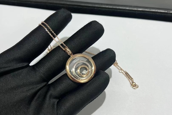 Or heureux du collier 18K Rose&White d'esprit de Chopard Diamands avec les diamants un