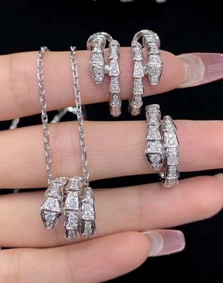 Joaillerie de marque de luxe de haute performance Diamant pierre précieuse ovale avec finition polie