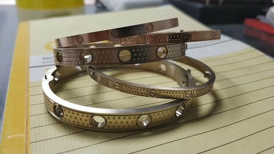 OEM 18k bijoux en or massif Chine usine de marque personnalisée bijoux montures et réglages
