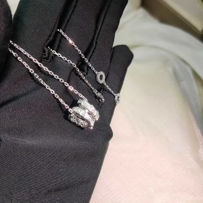 Bijoux sur mesure de luxe en or blanc haut de gamme, personnalisés et luxueux