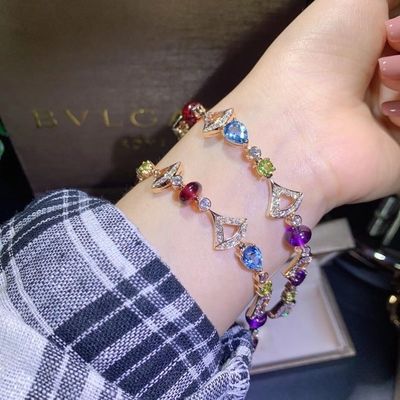 Bijoux Personnalisés Designs Exclusifs pour Détaillants Haut de Gamme et Clients Corporatifs