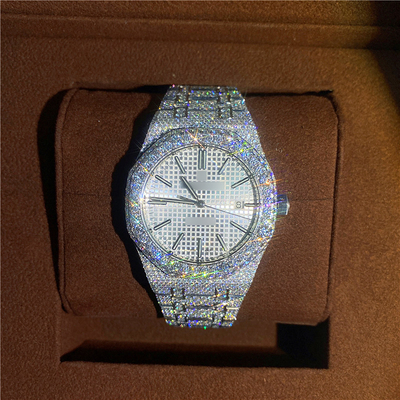 Montres démontées en diamants, montres à poignet en moissanite.