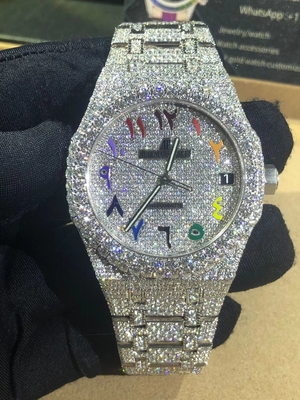 Hommes Femmes Montres glacées Bezel Hip Hop VVS Moissanite Diamond Watch Band Luxe
