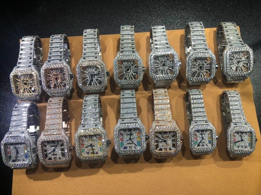Le design de luxe Hip Hop Des diamants de laboratoire glacés Moissanite Montres diamantées